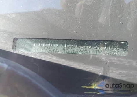 2006 Toyota Matrix from USA, damaged, VIN 2T1LR32E26C557102